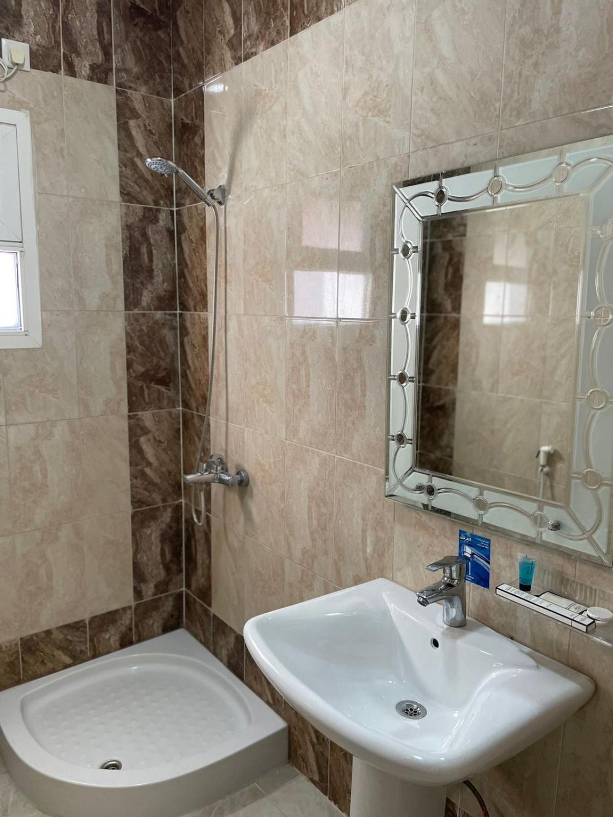Aparthotel Al Manzil Almutmeez à DDjeddah Extérieur photo
