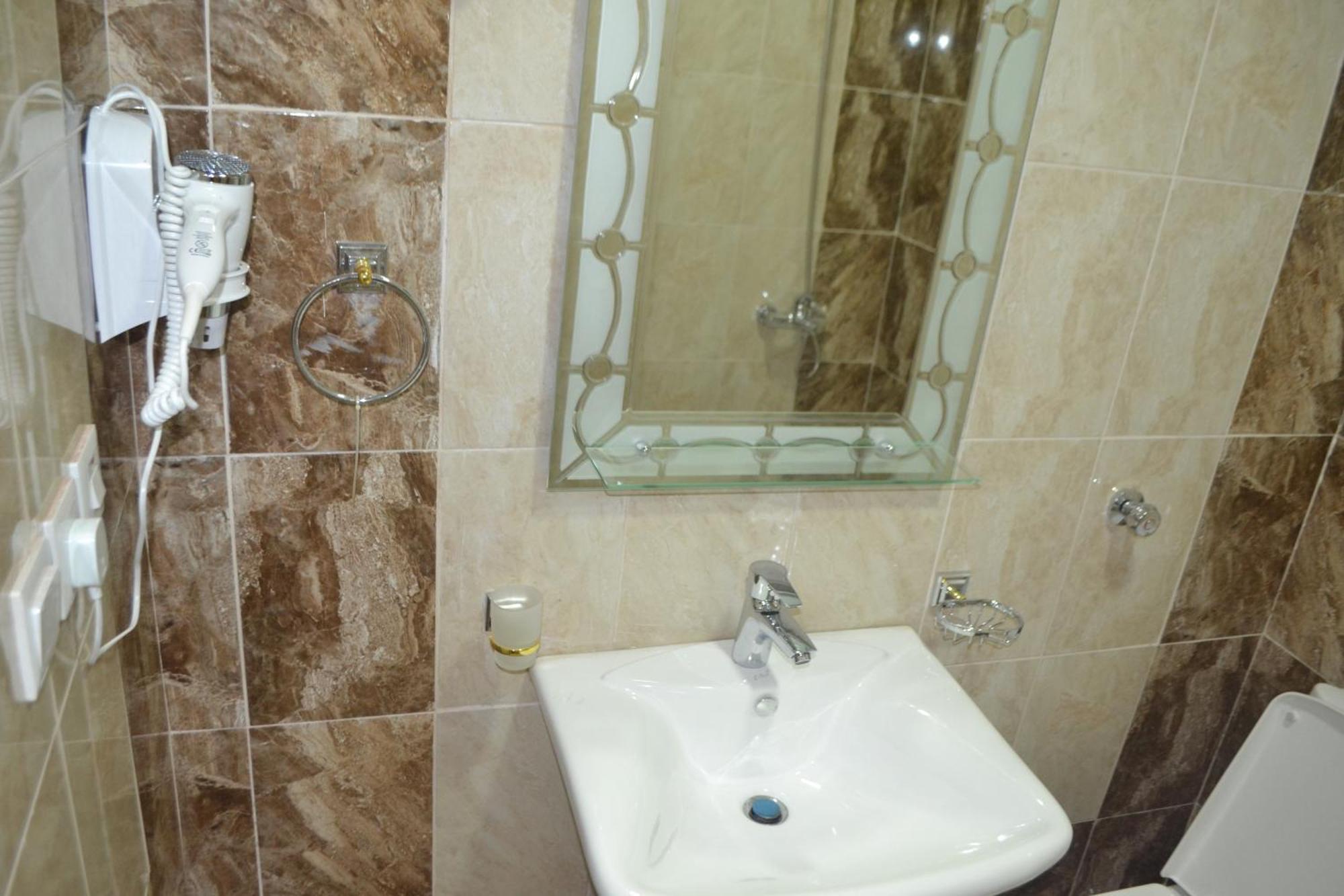 Aparthotel Al Manzil Almutmeez à DDjeddah Chambre photo